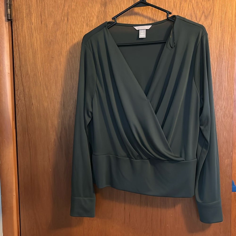 Dark green business casual wear top